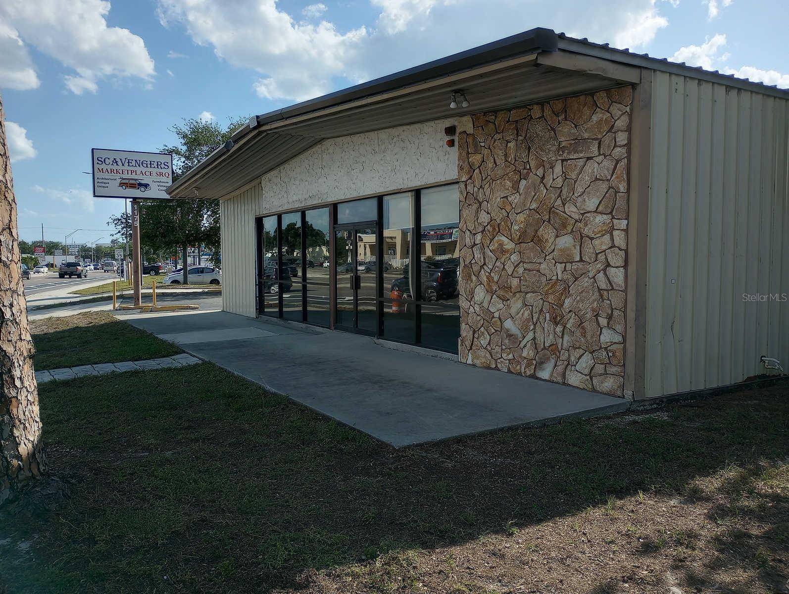 1175 N WASHINGTON BLVD, Sarasota, FL 34236