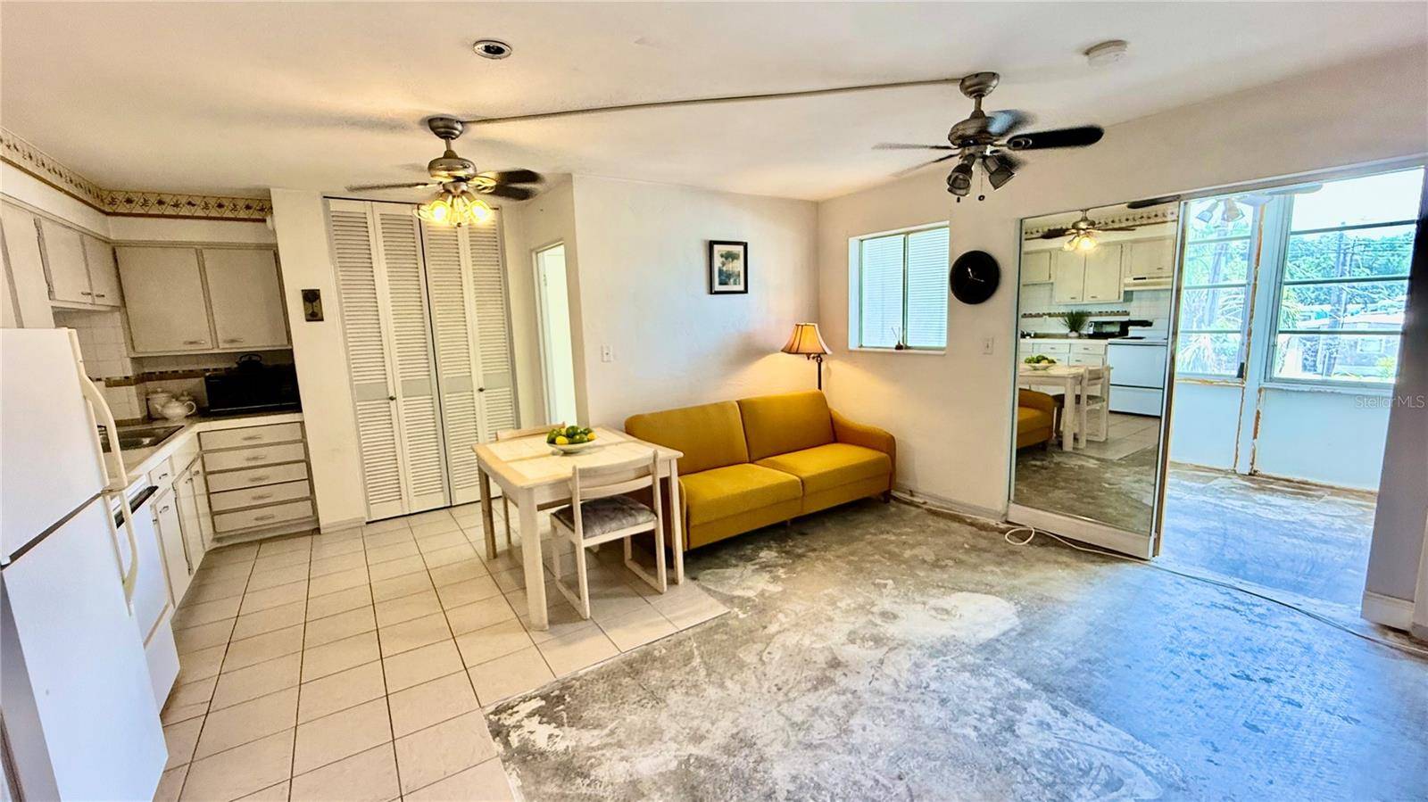 St Petersburg, FL 33702,416 73RD AVE N #206