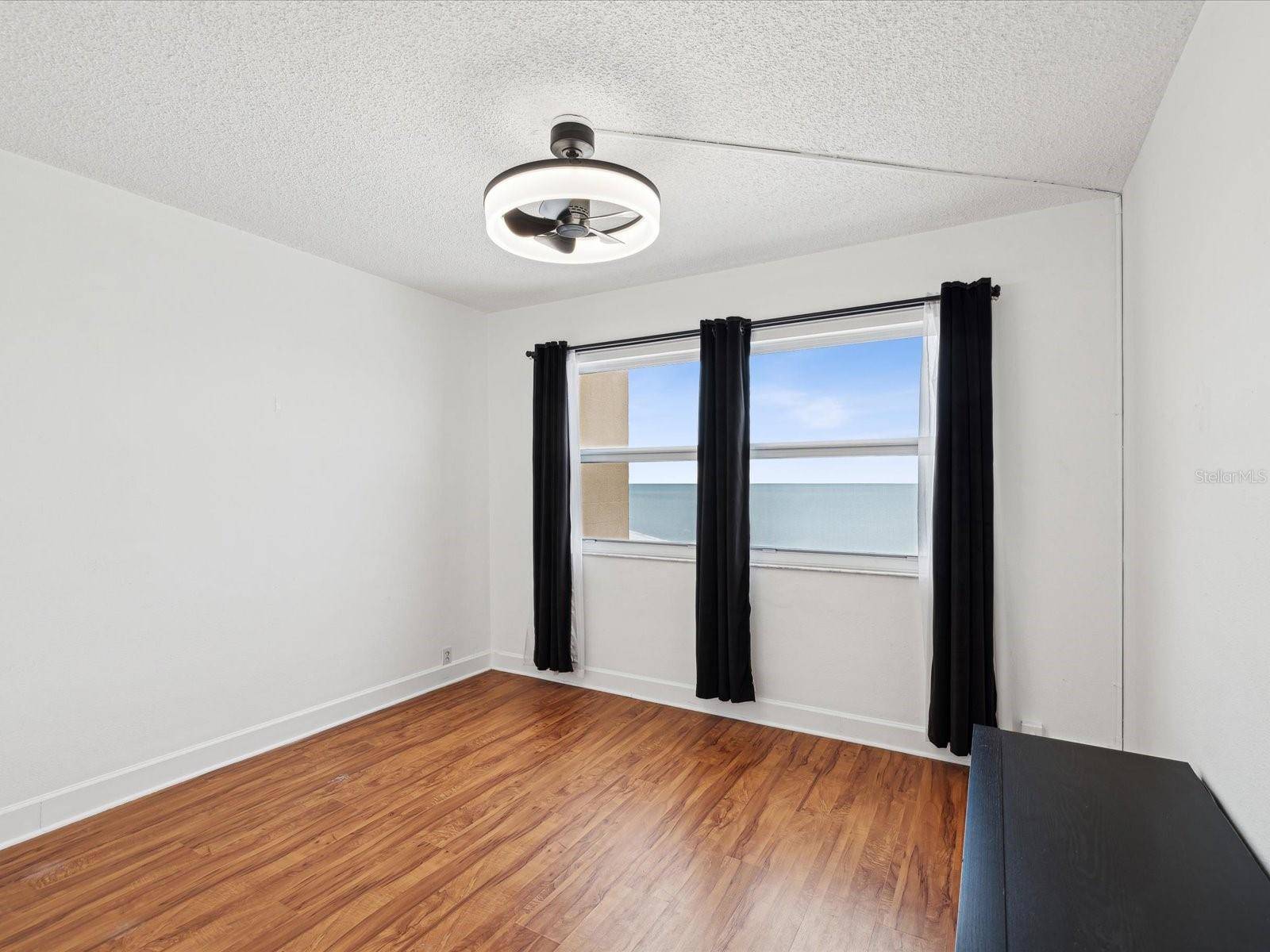 Clearwater Beach, FL 33767,880 MANDALAY AVE #N1009