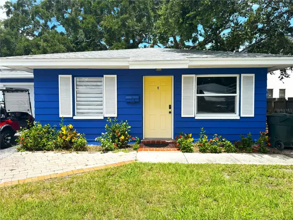 1196 ANGLE RD #B, Dunedin, FL 34698