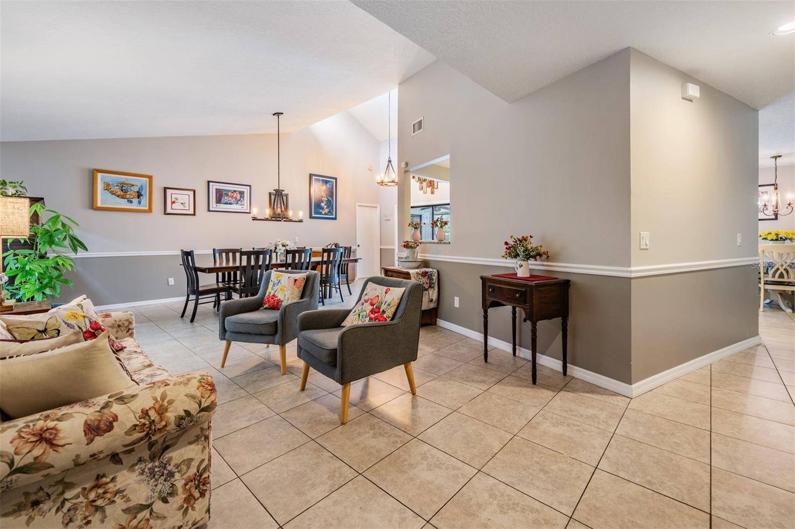 Valrico, FL 33596,1222 RAINBROOK CIR