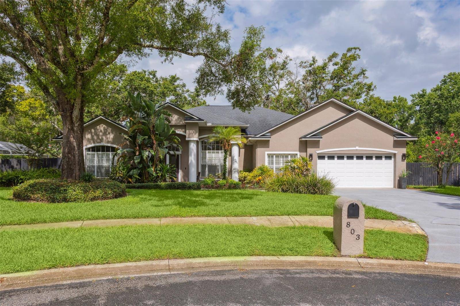 803 BROOKER VILLAGE CIR, Lutz, FL 33548