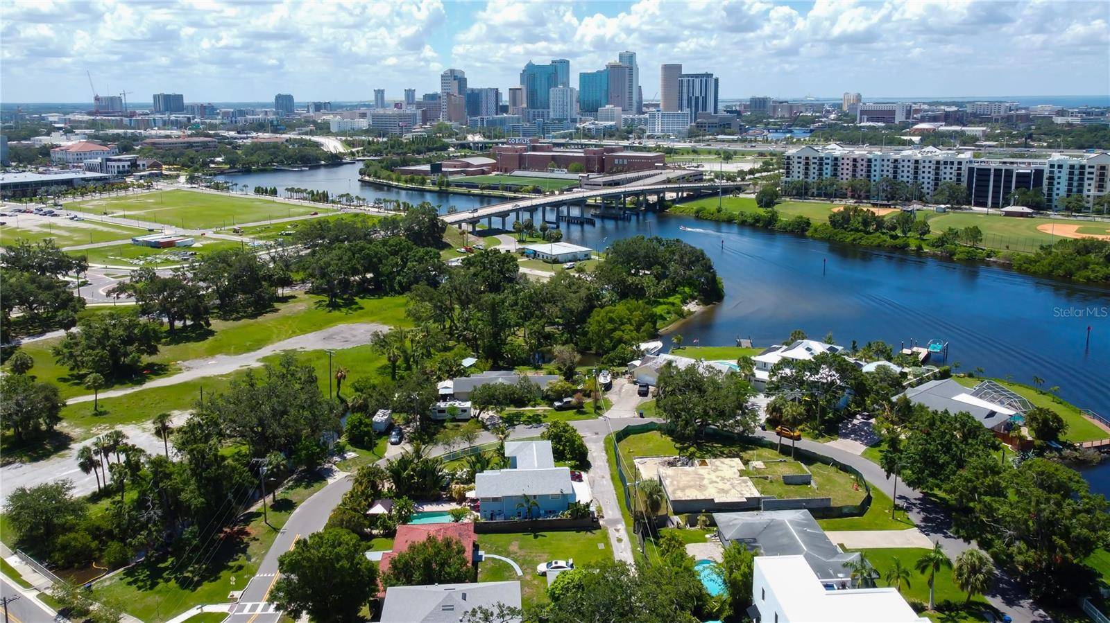 Tampa, FL 33602,2203 N RIVERSIDE DR