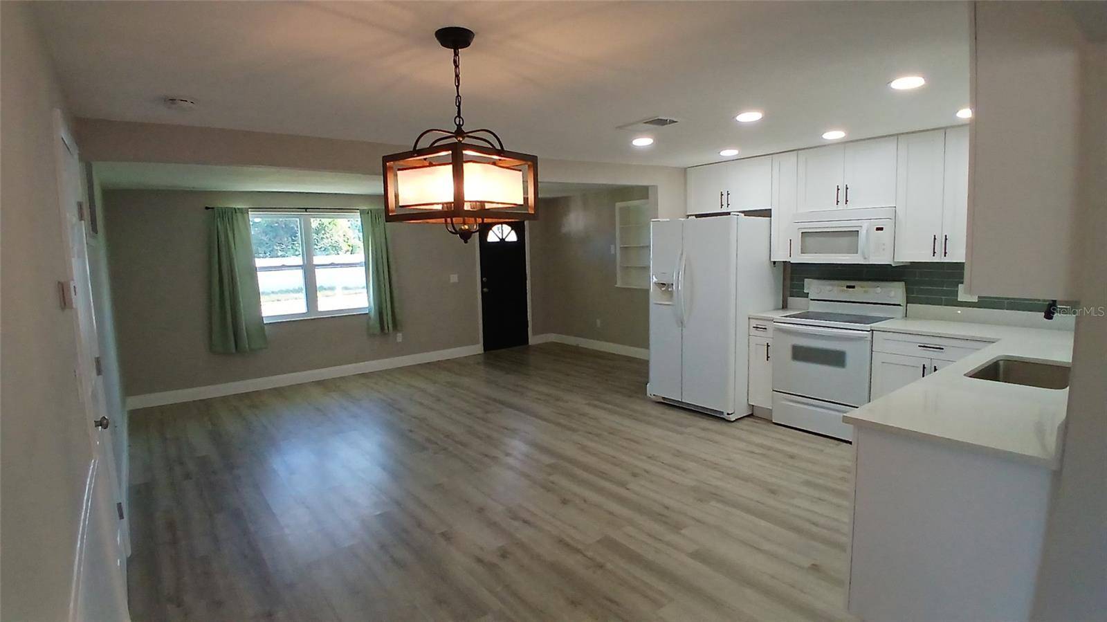Holiday, FL 34691,3150 BEACON SQUARE DR
