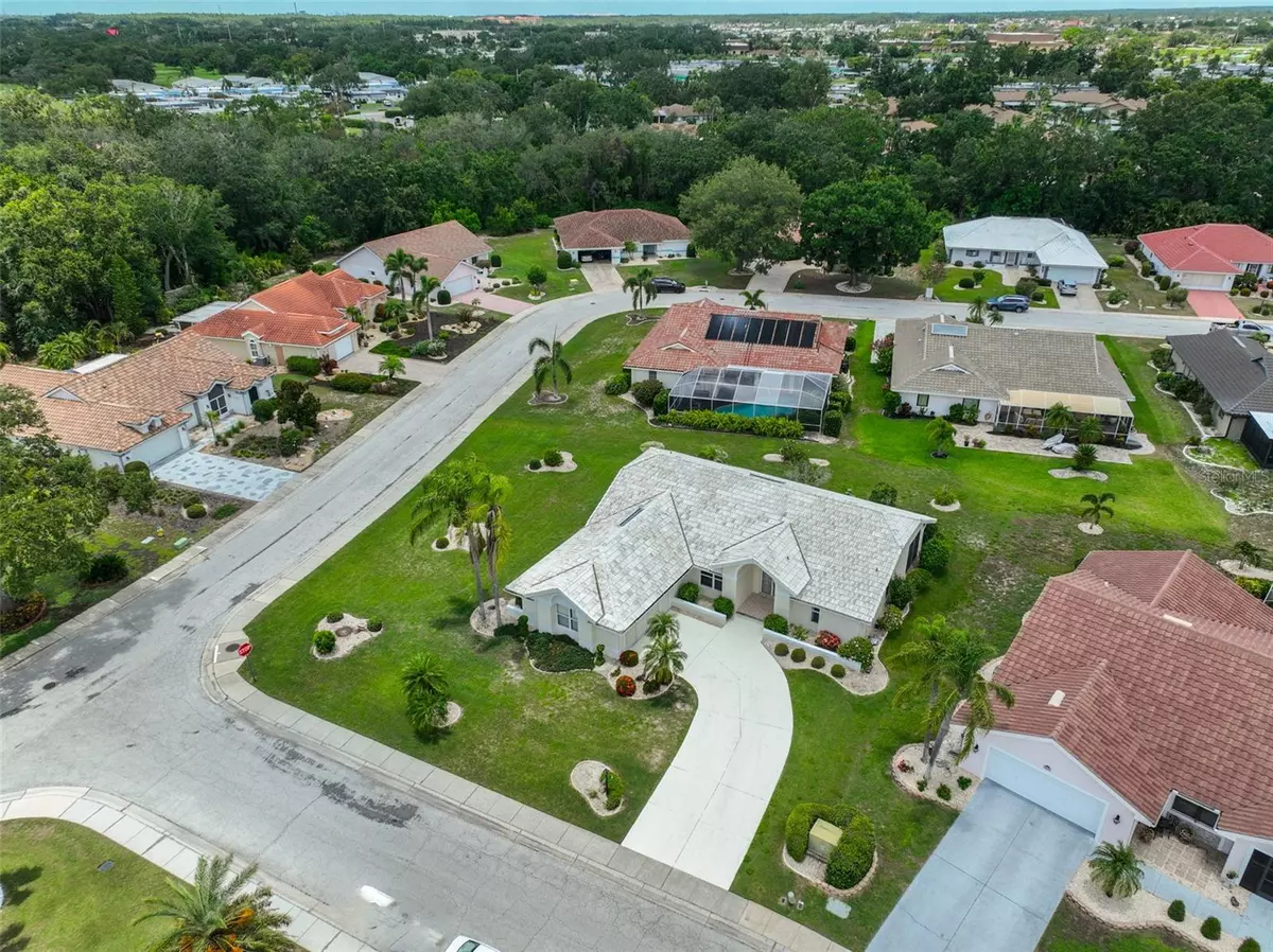 Sun City Center, FL 33573,602 DEEP LAKE LN