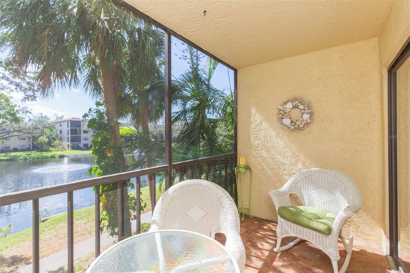 Bradenton, FL 34205,315 30TH AVE W #B201