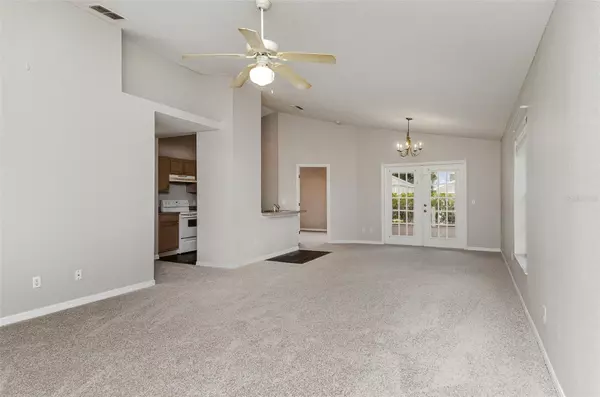 Lakeland, FL 33810,3235 GRAND PINES DR