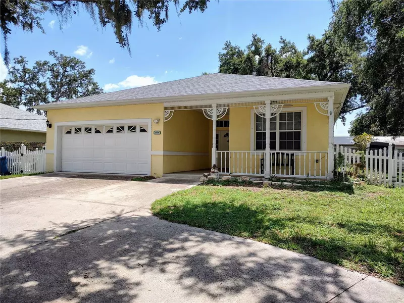 1006 TROPICAL DR, Bradenton, FL 34208