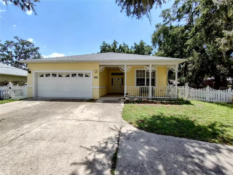 1006 TROPICAL DR, Bradenton, FL 34208
