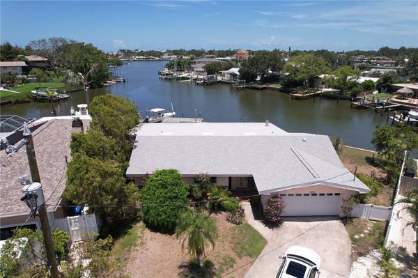 3995 SOUTH CIR, Largo, FL 33774
