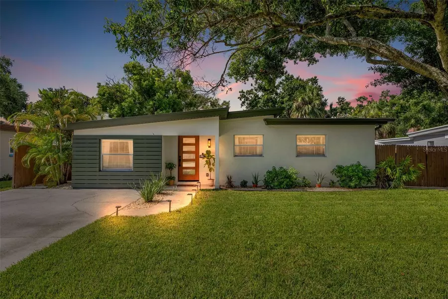 3518 W PAUL AVE, Tampa, FL 33611
