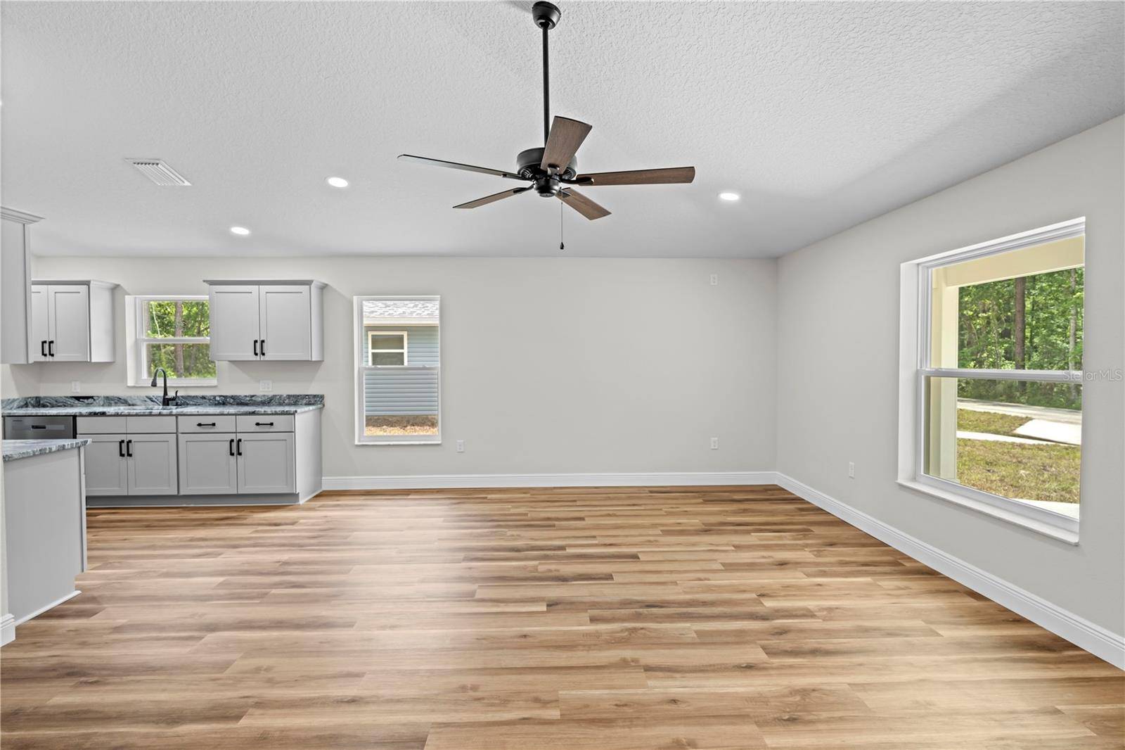 Brooksville, FL 34601,19267 WILDWOOD DR