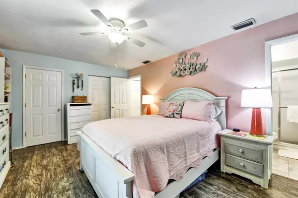 Dunedin, FL 34698,2700 BAYSHORE BLVD #544