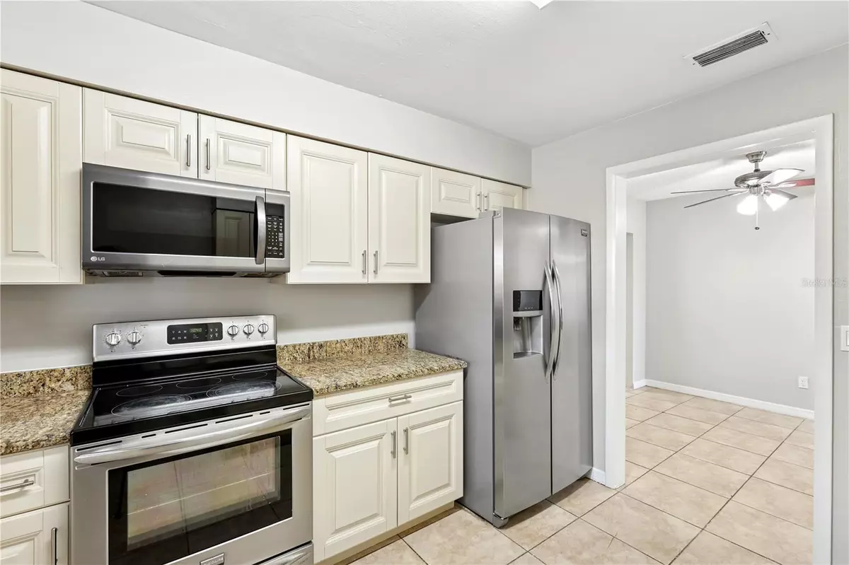 Seffner, FL 33584,129 MAGNOLIA AVE