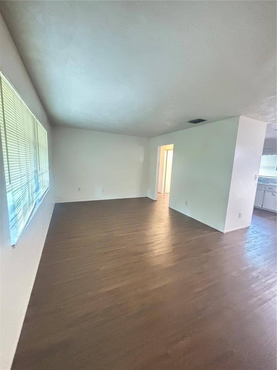 Belleair Bluffs, FL 33770,2785 PINEHURST AVE