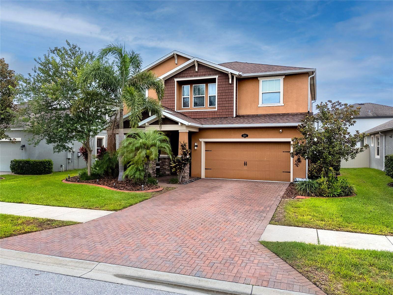 1601 FOX GRAPE LOOP, Lutz, FL 33558