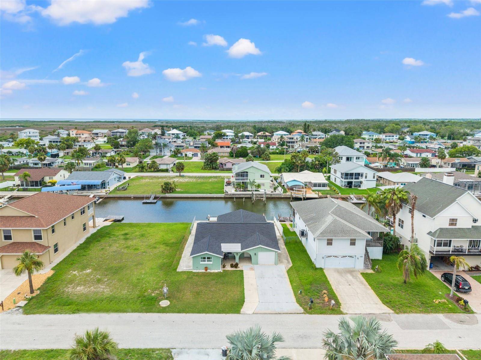 7401 ISLANDER LN, Hudson, FL 34667