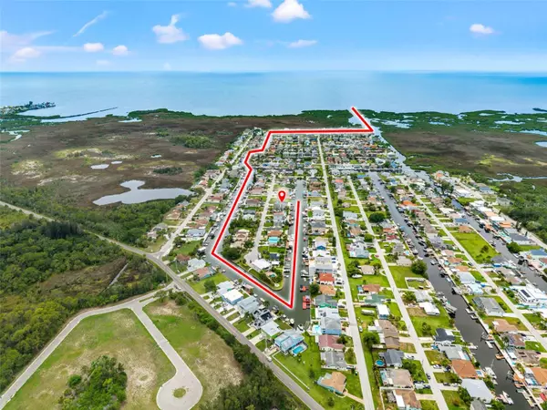 Hudson, FL 34667,7401 ISLANDER LN