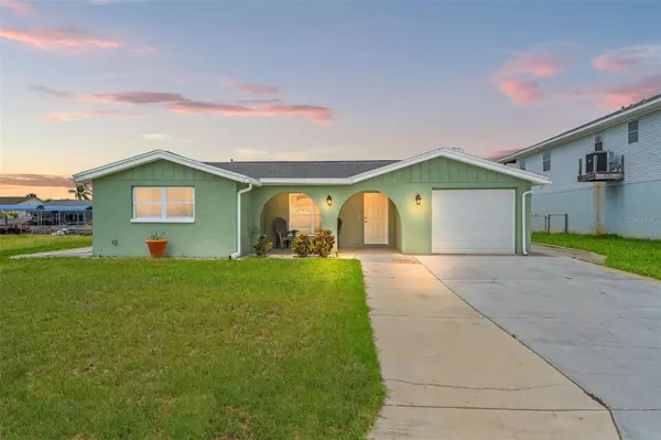 Hudson, FL 34667,7401 ISLANDER LN