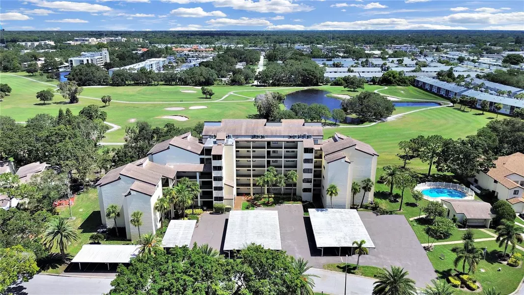 700 STARKEY RD #311, Largo, FL 33771