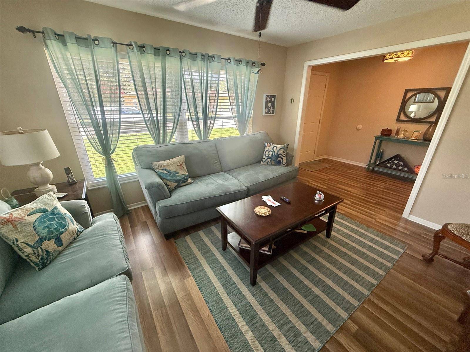 Oldsmar, FL 34677,1814 DRIFTWOOD CIR S