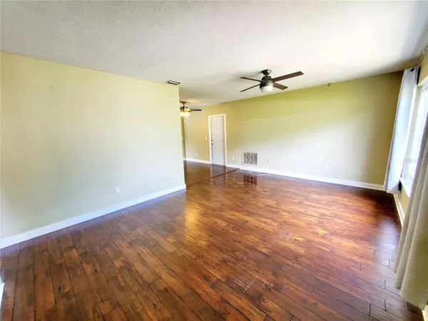 Clearwater, FL 33759,2645 WOODRING DR