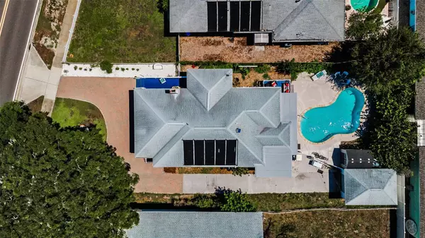 Clearwater, FL 33755,1951 EDGEWATER DR