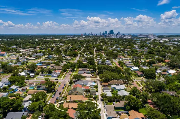 St Petersburg, FL 33713,2736 4TH AVE N