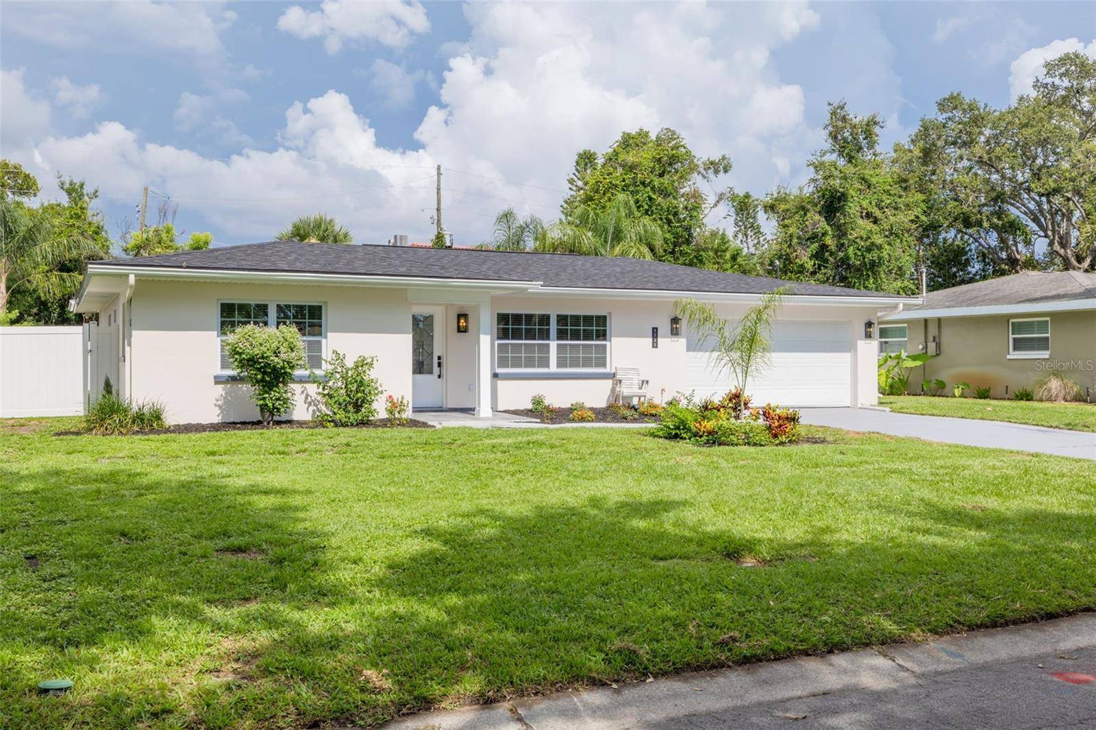 Belleair, FL 33756,1723 CYPRESS AVE