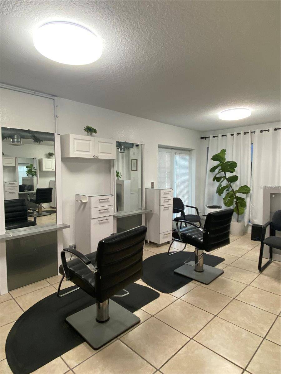 Ruskin, FL 33570,25 W COLLEGE AVE