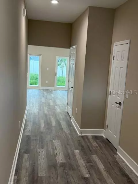 Tampa, FL 33605,2404 CASSELL ST