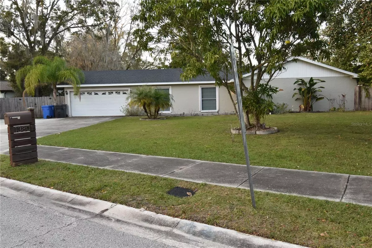 Tampa, FL 33618,13801 CHERRY CREEK DR