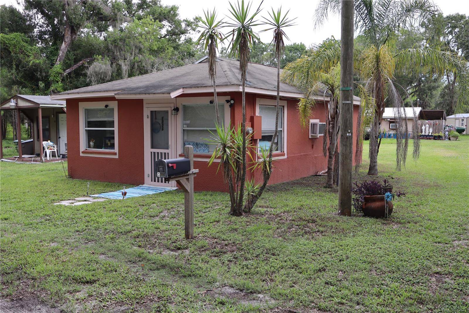 Plant City, FL 33563,1006 GRAY ST