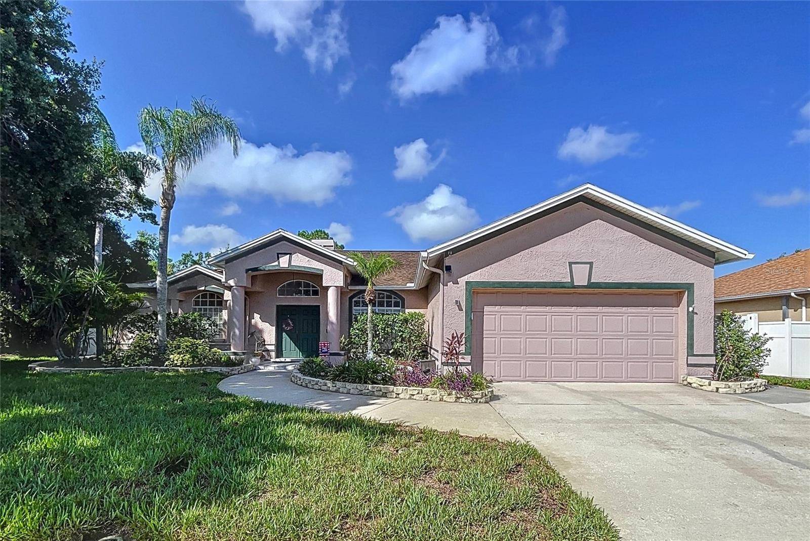 22804 WILLOW LAKES DR, Lutz, FL 33549