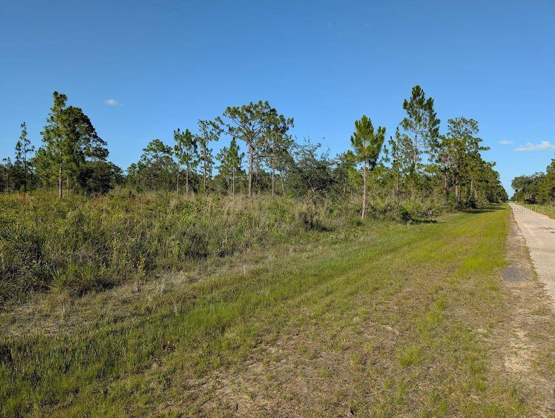 Indian Lake Estates, FL 33855,714 MAGNOLIA DR