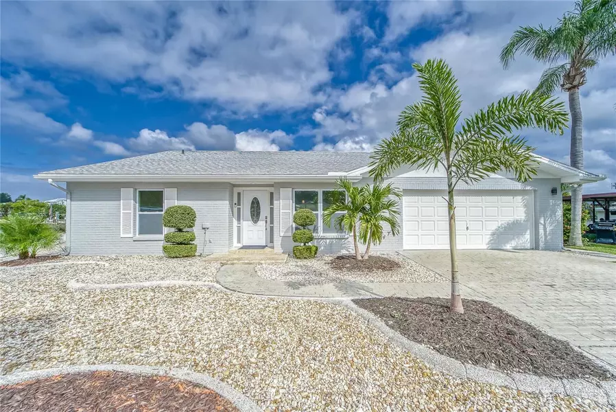805 LEISEY CIR, Ruskin, FL 33570