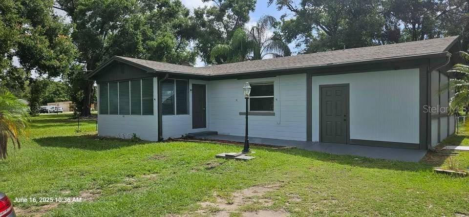 1908 S KINGSWAY RD, Seffner, FL 33584