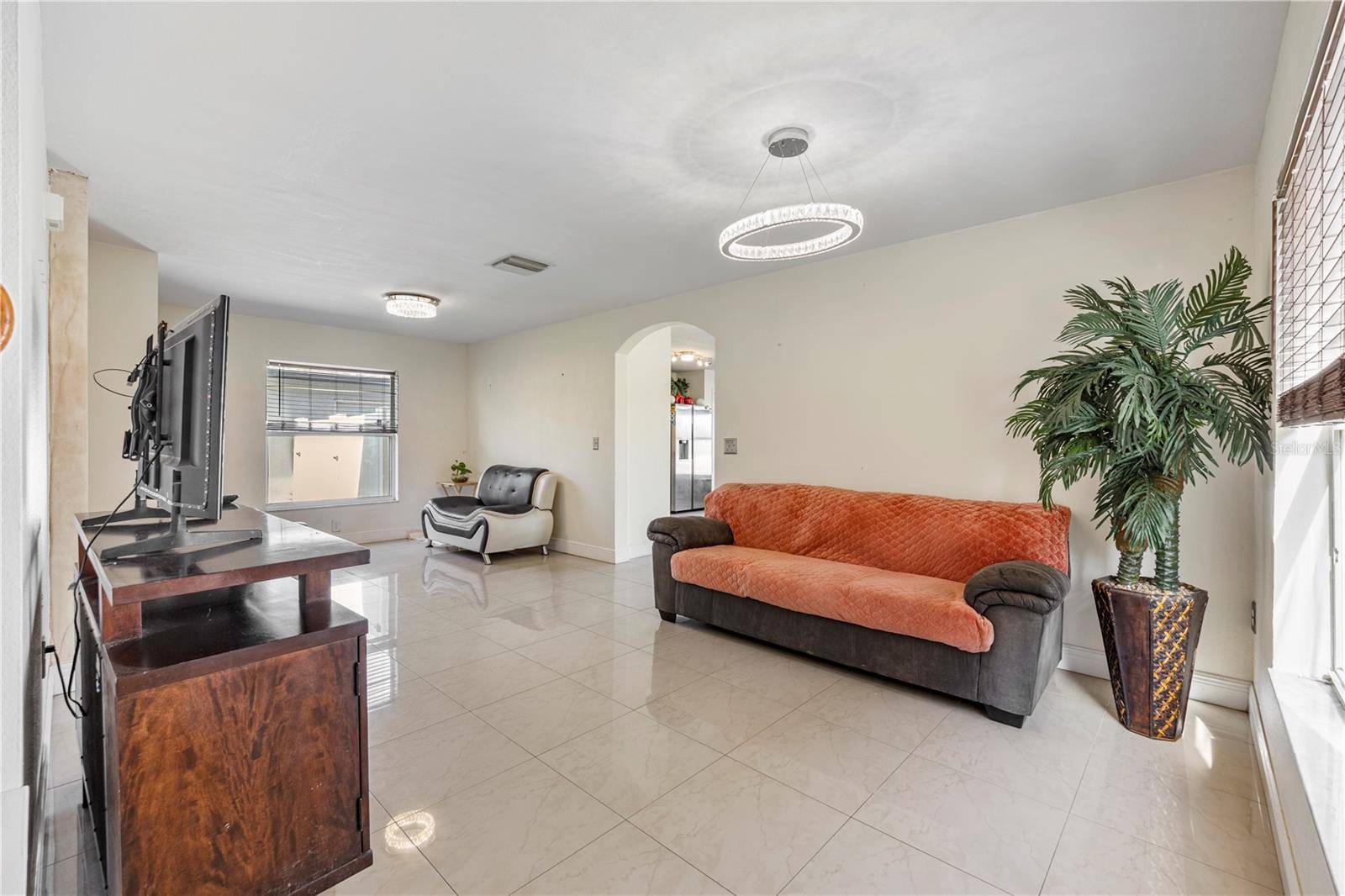 Gibsonton, FL 33534,7819 CARRIAGE POINTE DR