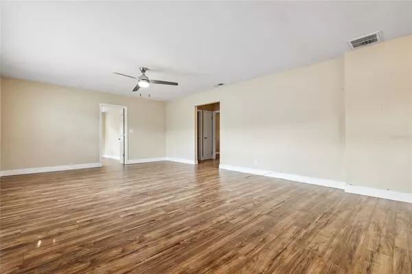 Seminole, FL 33772,10502 ORANGE BLOSSOM LN