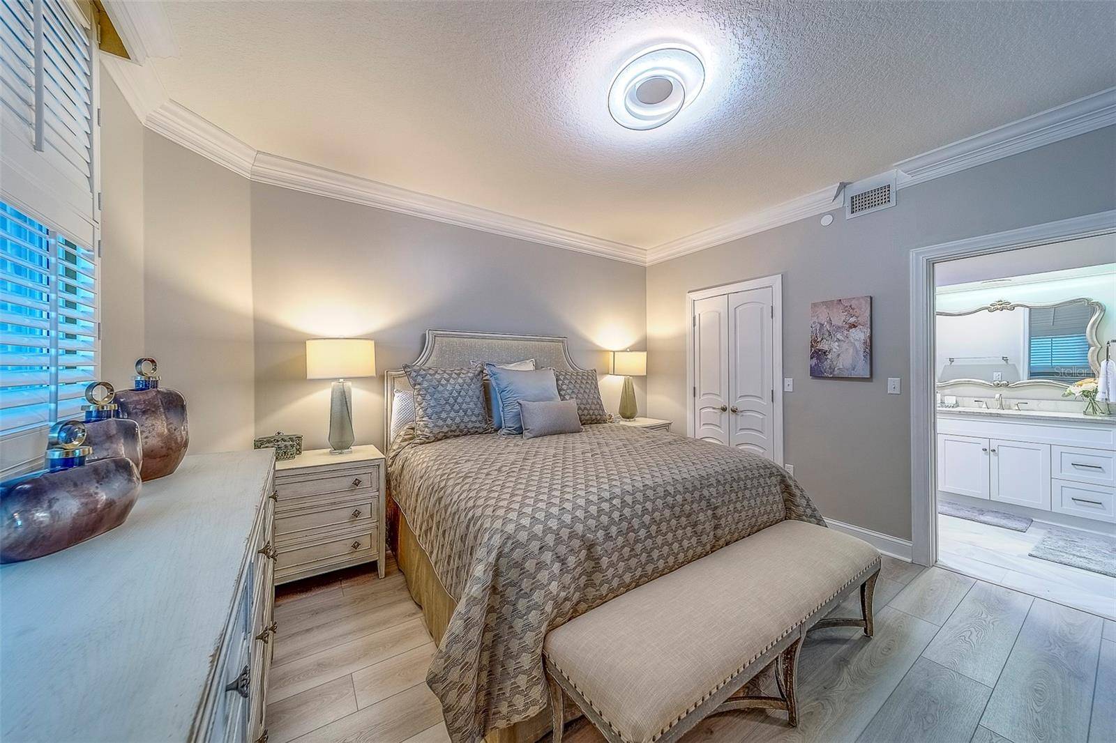 Belleair, FL 33756,2 SEASIDE LN #801