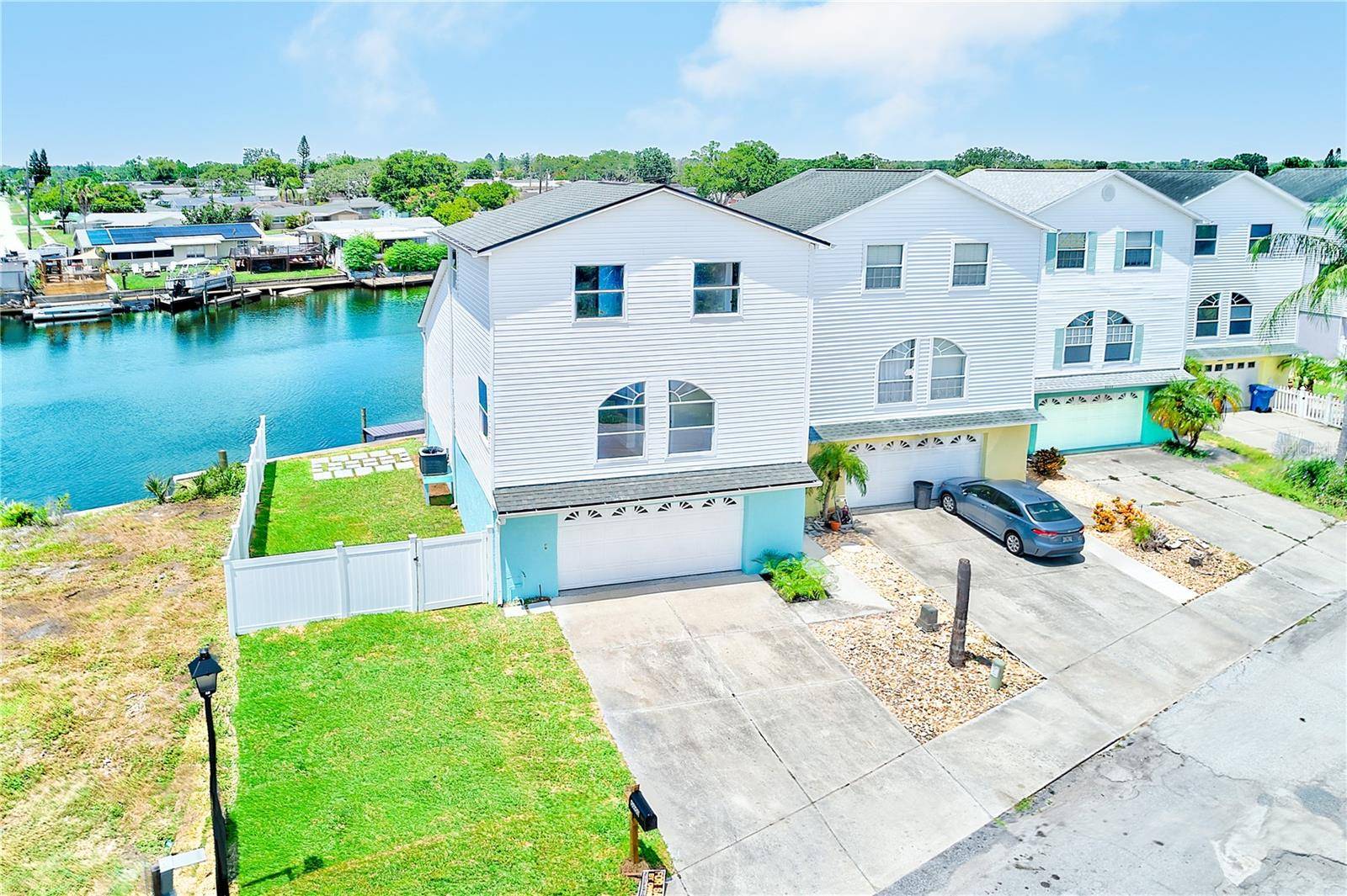 5253 BOARDWALK ST, Holiday, FL 34690