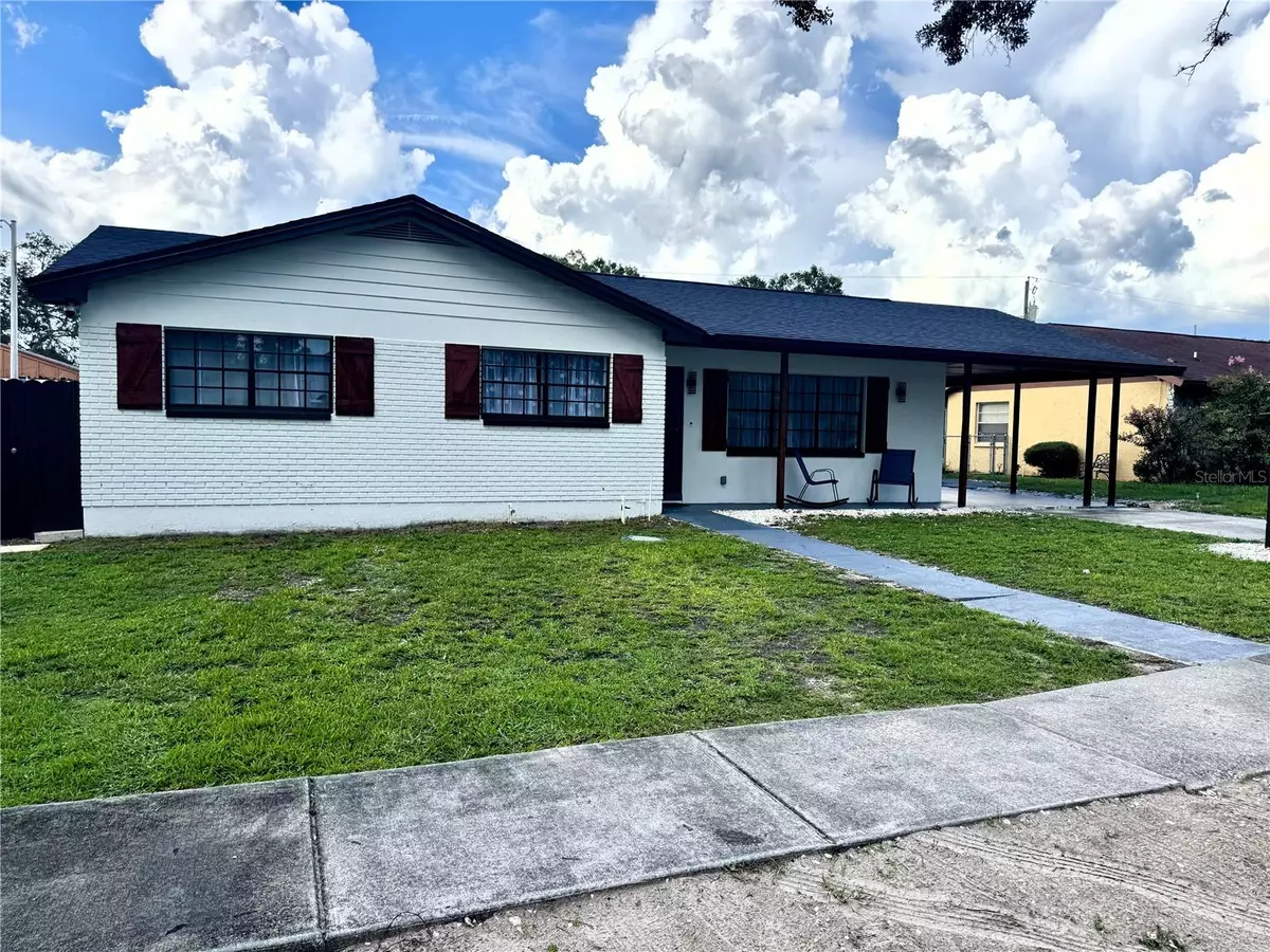 Tampa, FL 33618,2509 THORNBROOK PL