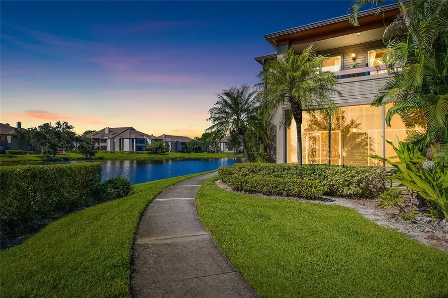 10263 GANDY BLVD N #213, St Petersburg, FL 33702