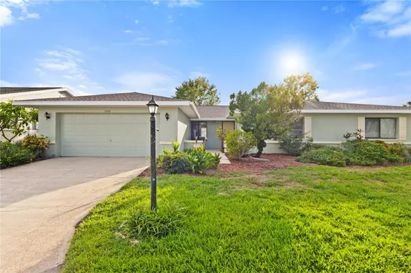 1306 IDLEWOOD DR #53, Sun City Center, FL 33573