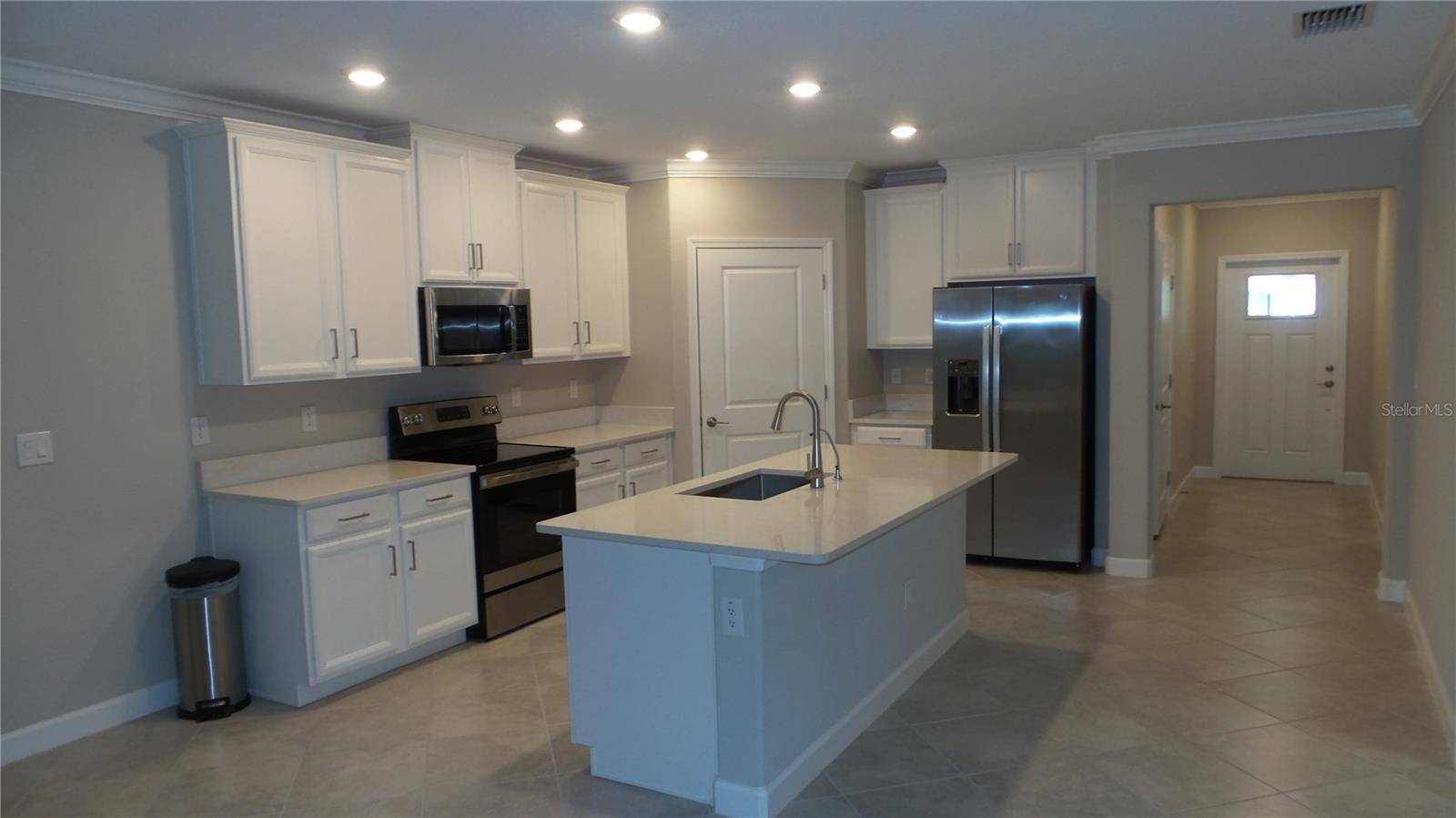 Land O Lakes, FL 34638,16715 SHELL BAY DR