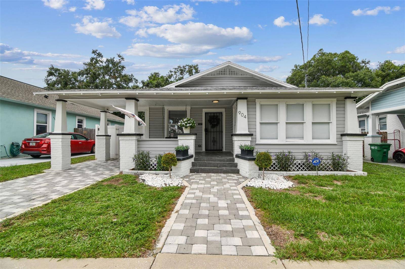 904 E HAMILTON AVE, Tampa, FL 33604