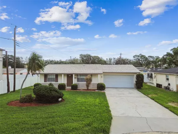 7961 2ND WAY N, St Petersburg, FL 33702