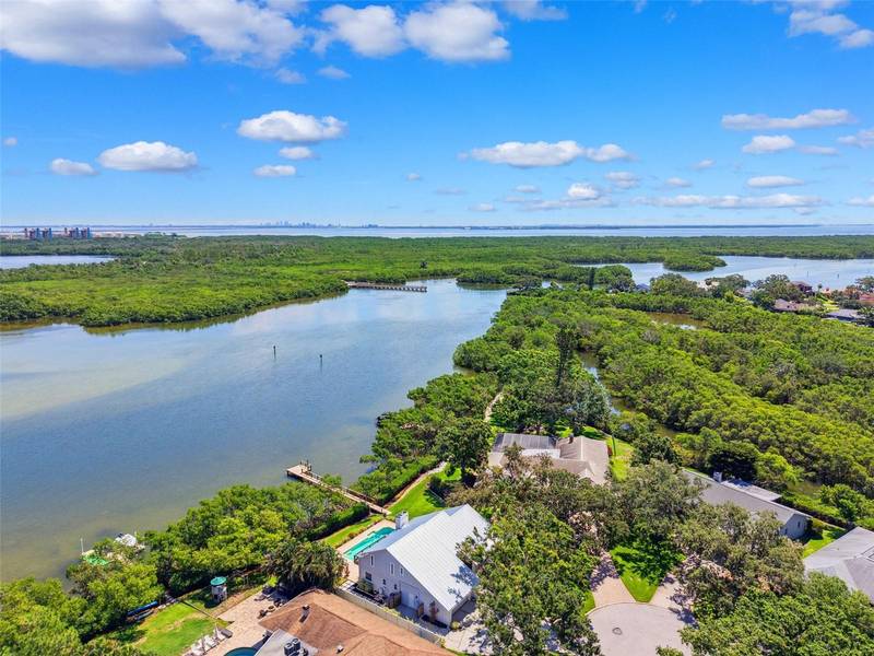 1531 75TH CIR NE, St Petersburg, FL 33702