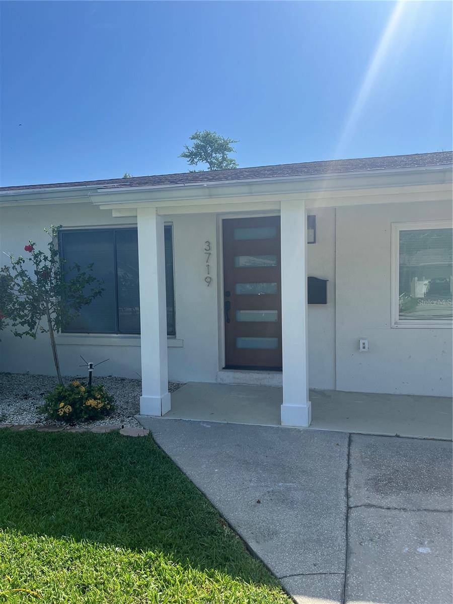 St Petersburg, FL 33703,3719 ALABAMA AVE NE