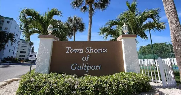 6025 SHORE BLVD S #408, Gulfport, FL 33707